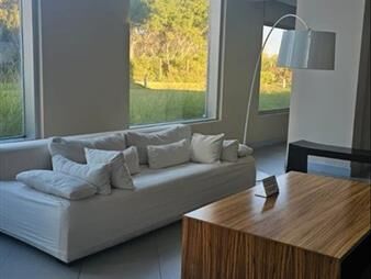 https://www.gallito.com.uy/venta-apartamento-de-dos-dormitorios-en-punta-del-este-inmuebles-27544146