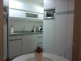 https://web5.gallito.com.uy/apartamento-4-dormitorios-semi-amoblado-zona-inmuebles-27553703