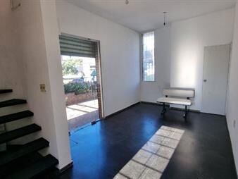 https://web5.gallito.com.uy/alquiler-local-malvin-frente-a-plaza-italia-inmuebles-27410874