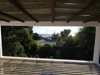 https://web5.gallito.com.uy/casa-en-punta-ballena-punta-ballena-inmuebles-27378215