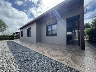 https://www.gallito.com.uy/casa-de-3-dormitorios-en-real-de-san-carloscolonia-inmuebles-27156193