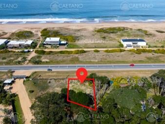 https://www.gallito.com.uy/venta-terreno-san-vicente-primera-fila-inmuebles-27557431