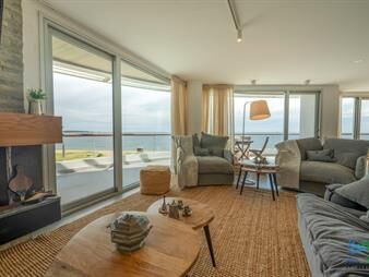 https://www.gallito.com.uy/espectacular-penthouse-4-dormitorios-terraza-&-inmuebles-27557606