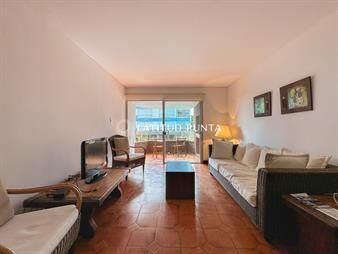 https://web5.gallito.com.uy/apartamento-en-mansa-3-dormitorios-y-parrillero-inmuebles-27113257