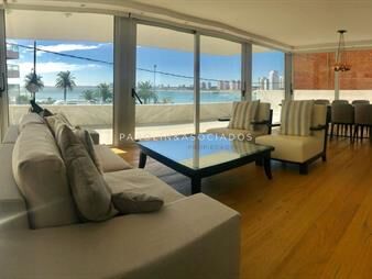 https://web5.gallito.com.uy/apartamento-en-venta-de-3-dormitorios-en-mouette-inmuebles-17579588