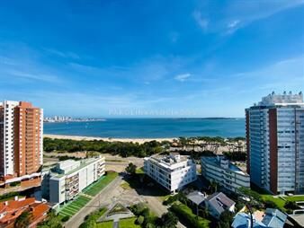 https://web5.gallito.com.uy/apartamento-de-4-dormitorios-en-venta-en-sea-del-inmuebles-19496465