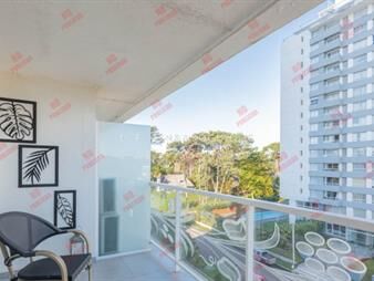 https://web5.gallito.com.uy/apartamento-en-venta-de-1-dormitorio-y-medio-en-inmuebles-26242673
