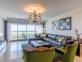 https://www.gallito.com.uy/espectacular-apartamento-en-venta-3-suites-y-inmuebles-24631680