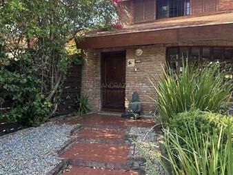 https://web5.gallito.com.uy/venta-casa-malvin-3-dormitorios-suite-garages-impecable-inmuebles-27565097
