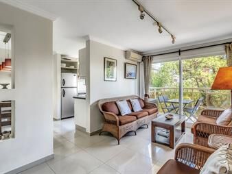 https://web5.gallito.com.uy/departamento-en-venta-tres-dormitorios-playa-brava-inmuebles-27093416