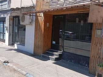 https://www.gallito.com.uy/local-comercial-en-pleno-centro-de-la-ciudad-inmuebles-27042316