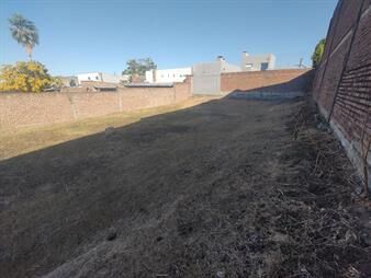 https://web5.gallito.com.uy/terreno-en-venta-zona-shopping-terminal-inmuebles-27337679