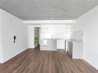 https://web5.gallito.com.uy/venta-de-apartamento-de-dos-dormitorios-y-dos-baños-en-poci-inmuebles-27317339