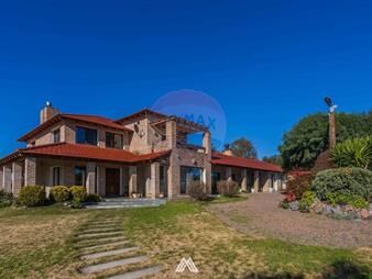 https://www.gallito.com.uy/chacra-en-venta-en-minas-5-dormitorios-piscina-inmuebles-27569114