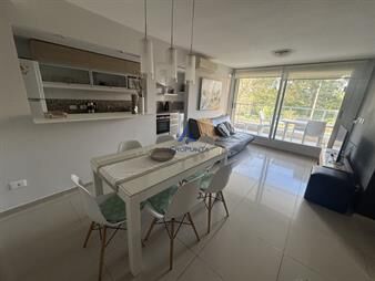 https://web5.gallito.com.uy/apartamento-en-venta-de-dos-dormitorios-zona-inmuebles-27569720