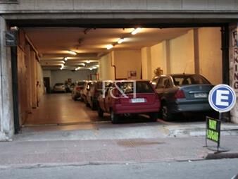 https://web5.gallito.com.uy/local-comercial-a-estrenar-en-el-centro-inmuebles-23291555