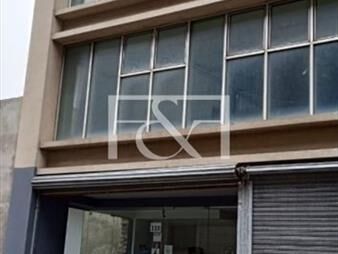 https://web5.gallito.com.uy/local-comercial-en-alquiler-ubicado-en-ciudad-inmuebles-25289697