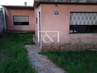 https://www.gallito.com.uy/venta-de-casa-a-reciclar-en-malvin-norte-inmuebles-23509614