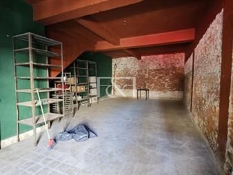 https://web5.gallito.com.uy/local-comercial-proximo-a-mercado-del-puerto-inmuebles-26059645