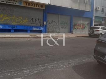 https://web5.gallito.com.uy/local-comercial-esquina-con-oficina-y-deposito-inmuebles-24109395