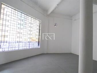 https://web5.gallito.com.uy/venta-de-local-comercial-ciudad-vieja-inmuebles-24514851