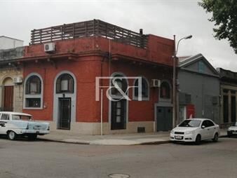 https://www.gallito.com.uy/casa-de-3-dormitorios-con-garague-en-aguada-inmuebles-27569824
