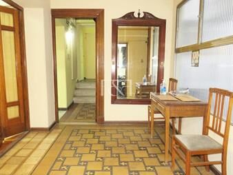 https://web5.gallito.com.uy/apartamento-en-venta-ciudad-vieja-inmuebles-27569847