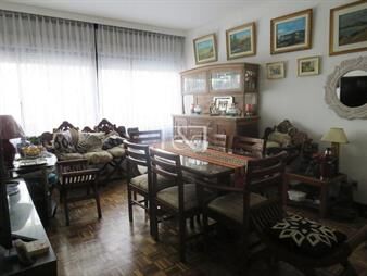 https://web5.gallito.com.uy/venta-apartamento-tres-dormitorios-centro-inmuebles-27569859
