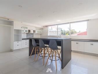 https://www.gallito.com.uy/vende-casa-rambla-shangrila-piscina-4-dorm-renta-inmuebles-27569911