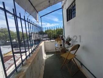 https://web5.gallito.com.uy/jacinto-vera-con-balcon-azotea-transitable-exclusiva-1-inmuebles-27572557