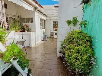 https://web5.gallito.com.uy/casa-en-venta-4-dormitorios-3-baã±os-fondo-av-inmuebles-25108812