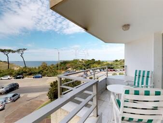 https://web5.gallito.com.uy/venta-de-apartamento-de-3-dormitorios-en-mansa-inmuebles-22909889