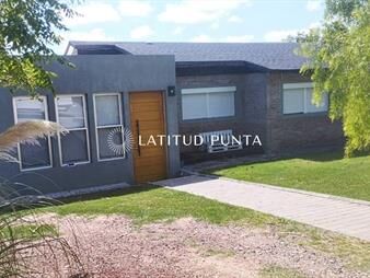 https://web5.gallito.com.uy/casa-4-dormitorios-en-barrio-privado-mercedes-inmuebles-25895478