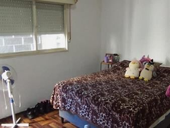 https://web5.gallito.com.uy/vendo-amplio-apartamento-2-dormitorios-con-renta-en-excele-inmuebles-27569339