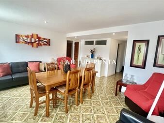 https://web5.gallito.com.uy/apartamento-en-peninsula-1-dormitorio-y-medio-inmuebles-27573135