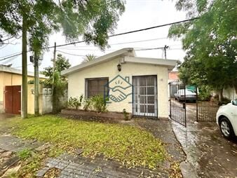 https://www.gallito.com.uy/venta-casas-de-4-dormitorios-en-maldonado-inmuebles-26620591
