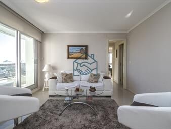 https://web5.gallito.com.uy/apartamento-de-2-dormitorios-en-ocean-drive-inmuebles-27573318