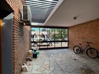 https://www.gallito.com.uy/gran-propiedad-en-venta-zona-plaza-acuã±a-inmuebles-27306999