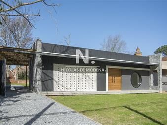 https://web5.gallito.com.uy/chalet-en-el-golf-de-4-dormitorios-en-venta-a-inmuebles-24994324