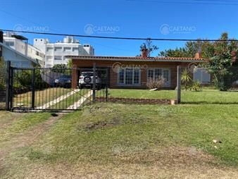 https://web5.gallito.com.uy/casa-en-pinares-punta-del-este-muy-prã³xima-al-inmuebles-20548347