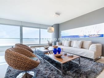 https://web5.gallito.com.uy/apartamento-en-le-parc-2-suites-mas-dependencia-inmuebles-22211438