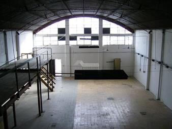 https://www.gallito.com.uy/venta-local-galpon-deposito-venta-jacinto-vera-requena-mts-inmuebles-23493703