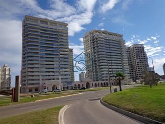 https://web5.gallito.com.uy/torre-de-categoria-con-amenities-premium-inmuebles-26990323