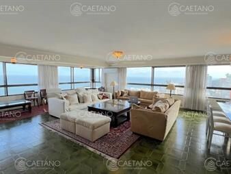 https://www.gallito.com.uy/venta-de-apartamento-cuatro-dormitorios-punta-inmuebles-27118556