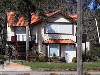 https://www.gallito.com.uy/venta-casa-4-dormitorios-3-baã±os-solanas-inmuebles-25347219