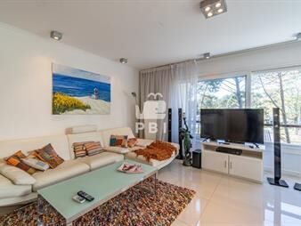 https://www.gallito.com.uy/apartamento-3-dormitorios-en-green-park-punta-inmuebles-27378937