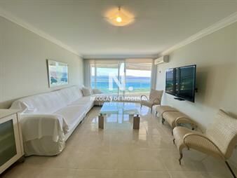 https://web5.gallito.com.uy/venta-apartamento-2-dormitorios-playa-mansa-del-inmuebles-27014833