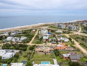 https://www.gallito.com.uy/descubre-el-chorro-manantiales-ref-inmuebles-26168603