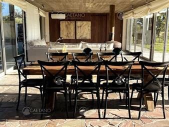 https://www.gallito.com.uy/venta-casa-en-lujoso-barrio-privado-la-barra-inmuebles-27581903