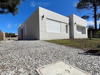 https://web5.gallito.com.uy/venta-casa-2-dormitorios-los-angeles-inmuebles-24417706